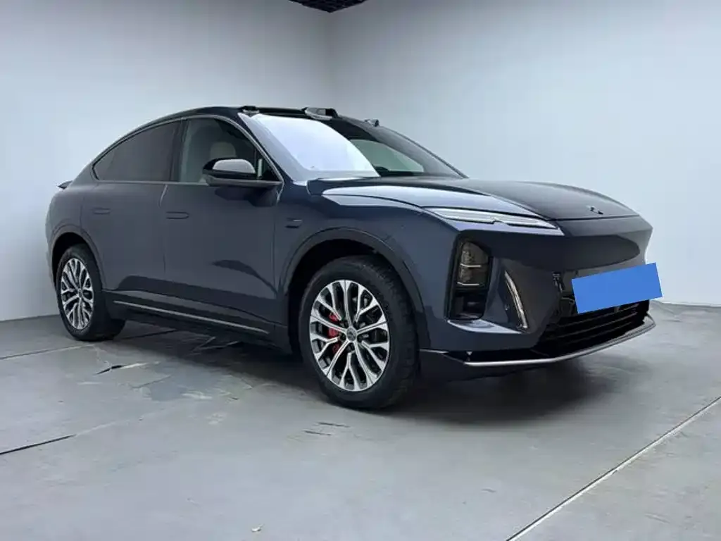 NIO EC6 — фото 10
