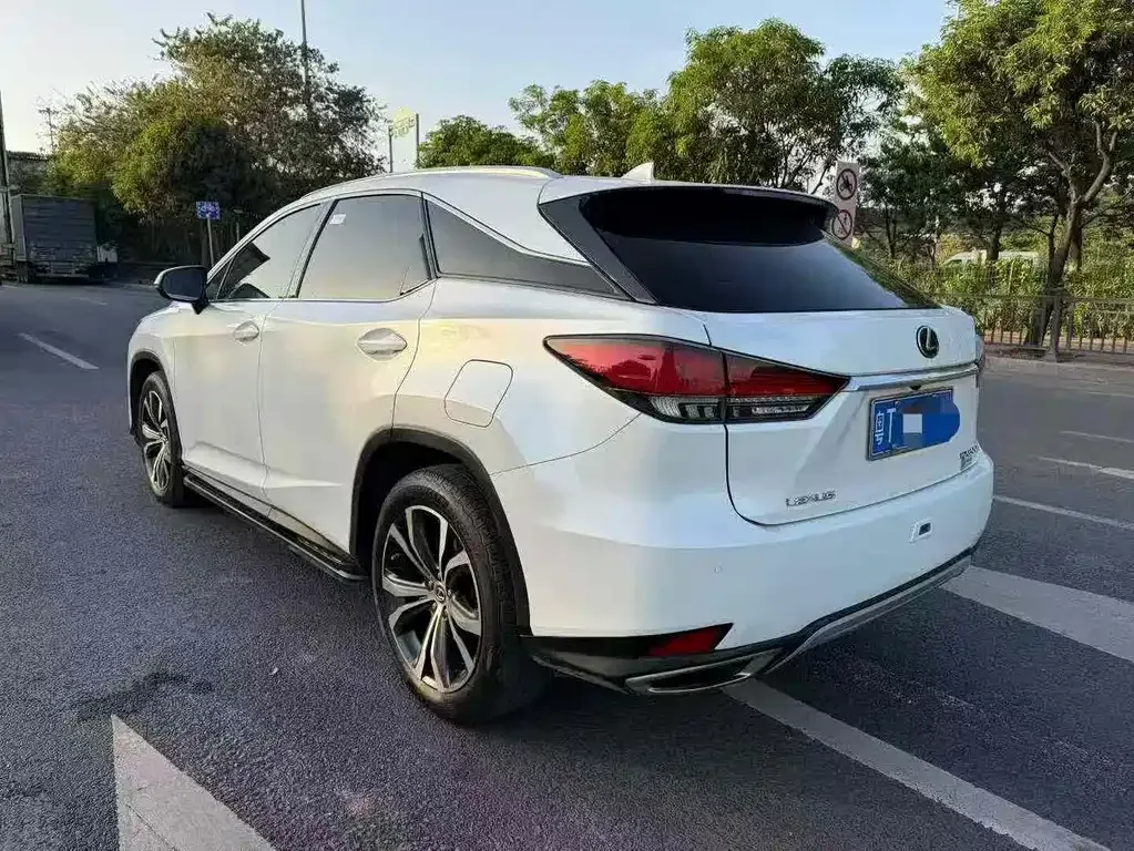 Lexus RX — фото 5