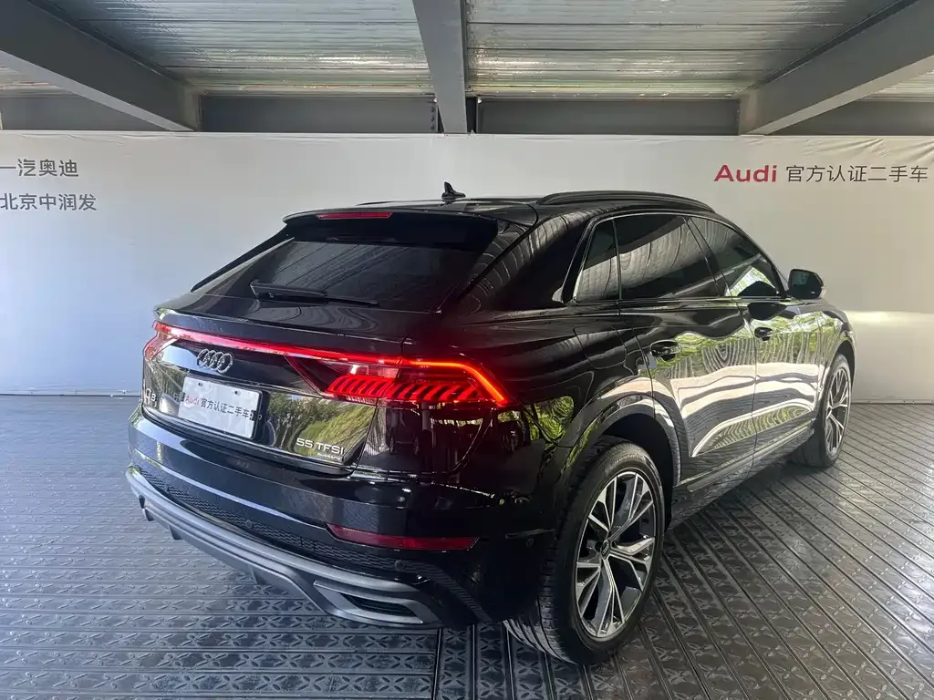 Audi Q8 — фото 2