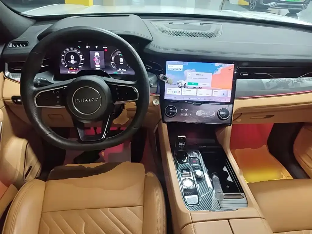 Lynk & Co 09 PHEV 2023 из CN, фото 3