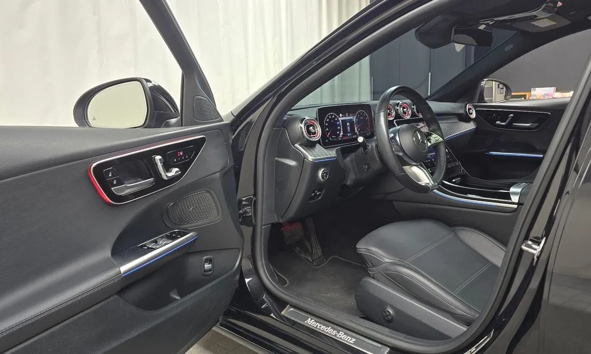 Mercedes-Benz C-Class 2023 из KR, фото 6