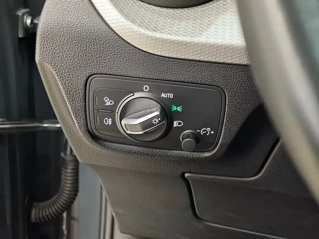 Audi Q2L 2021 из CN, фото 9