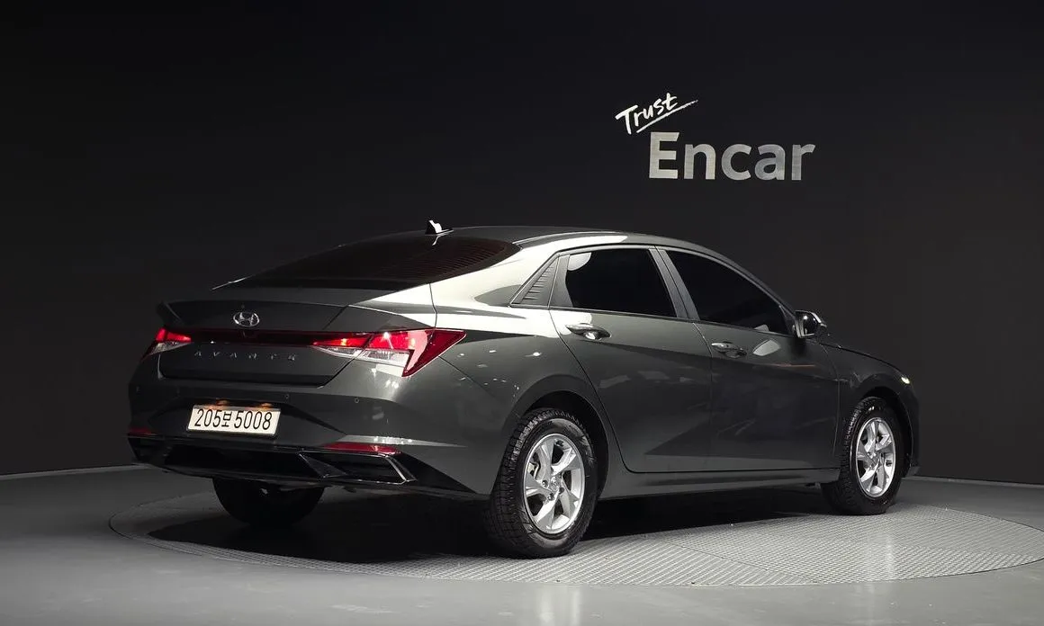 Hyundai AVANTE — фото 2