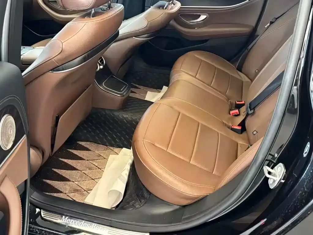 Mercedes-Benz E-Class 2021 из CN, фото 4