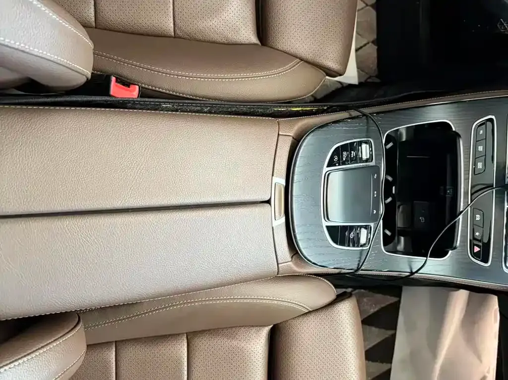 Mercedes-Benz E-Class 2021 из CN, фото 7