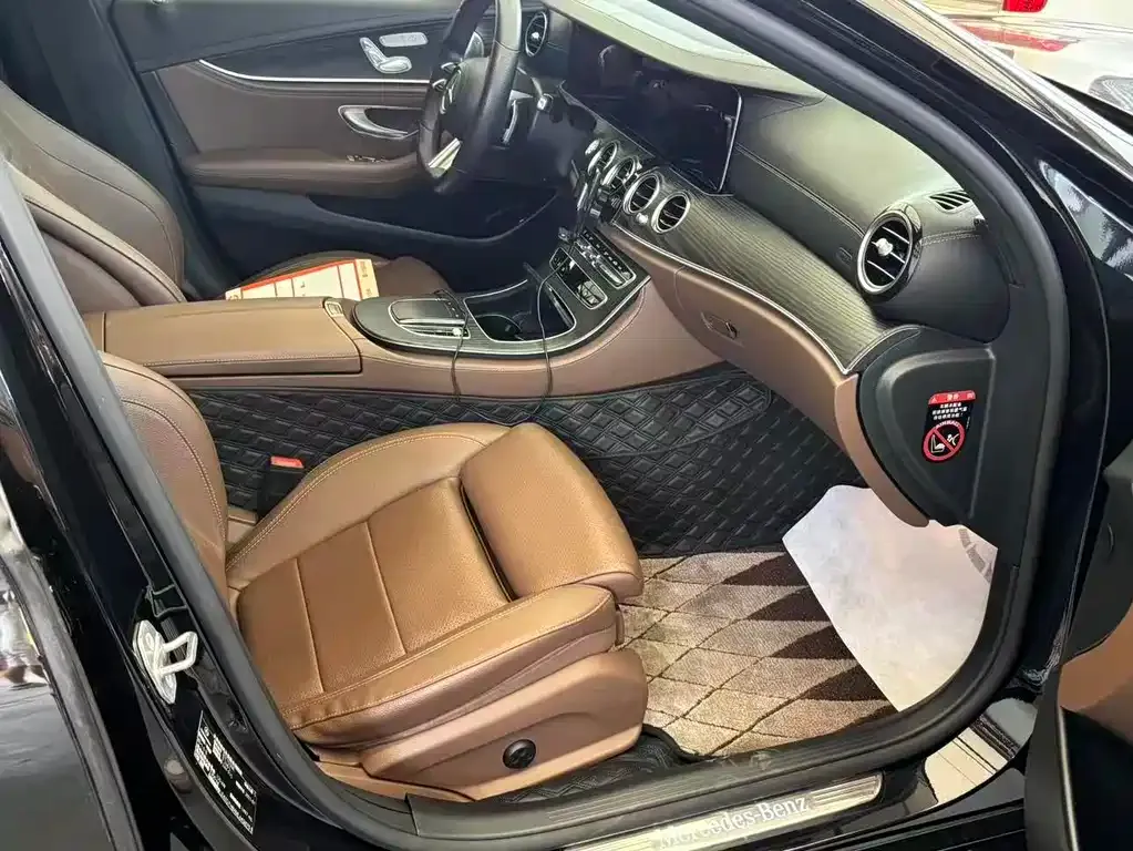 Mercedes-Benz E-Class 2021 из CN, фото 9