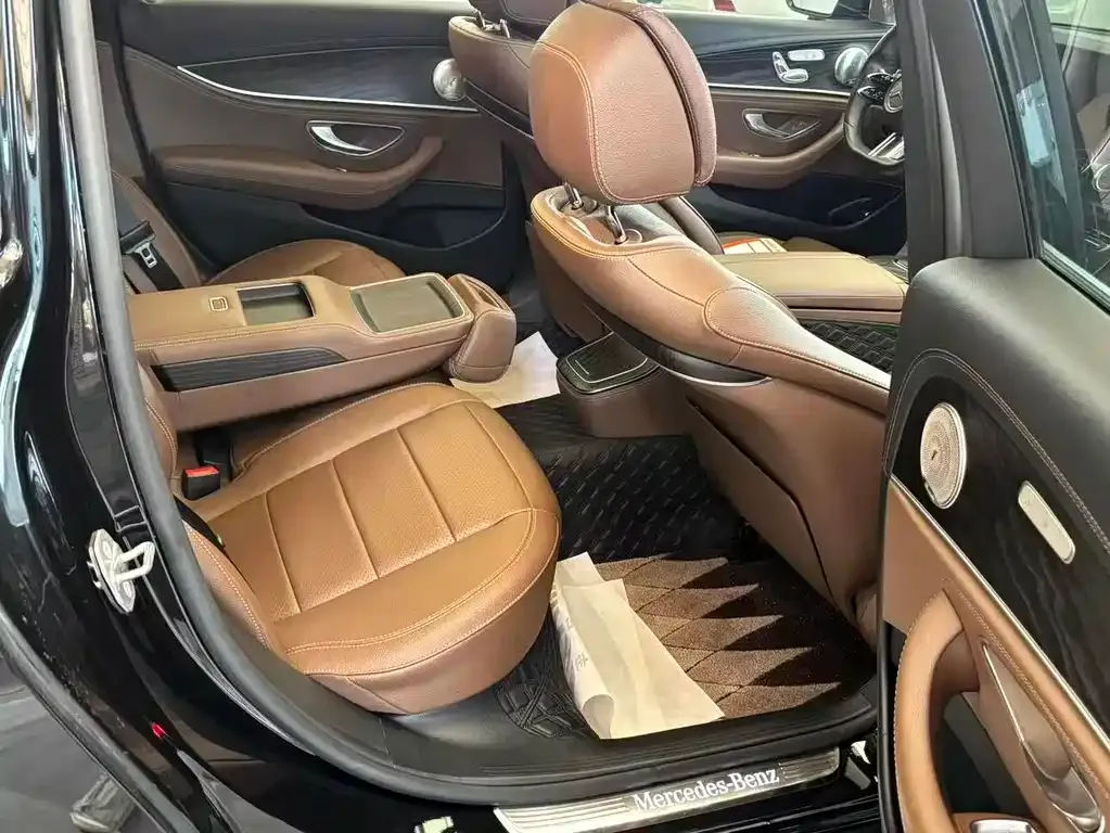 Mercedes-Benz E-Class 2021 из CN, фото 10