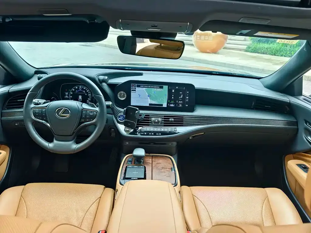 Lexus LS 2022 из CN, фото 6