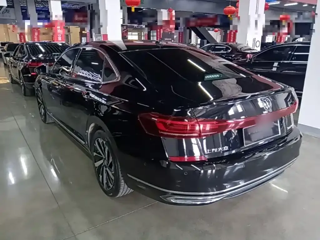 Volkswagen Passat — фото 3