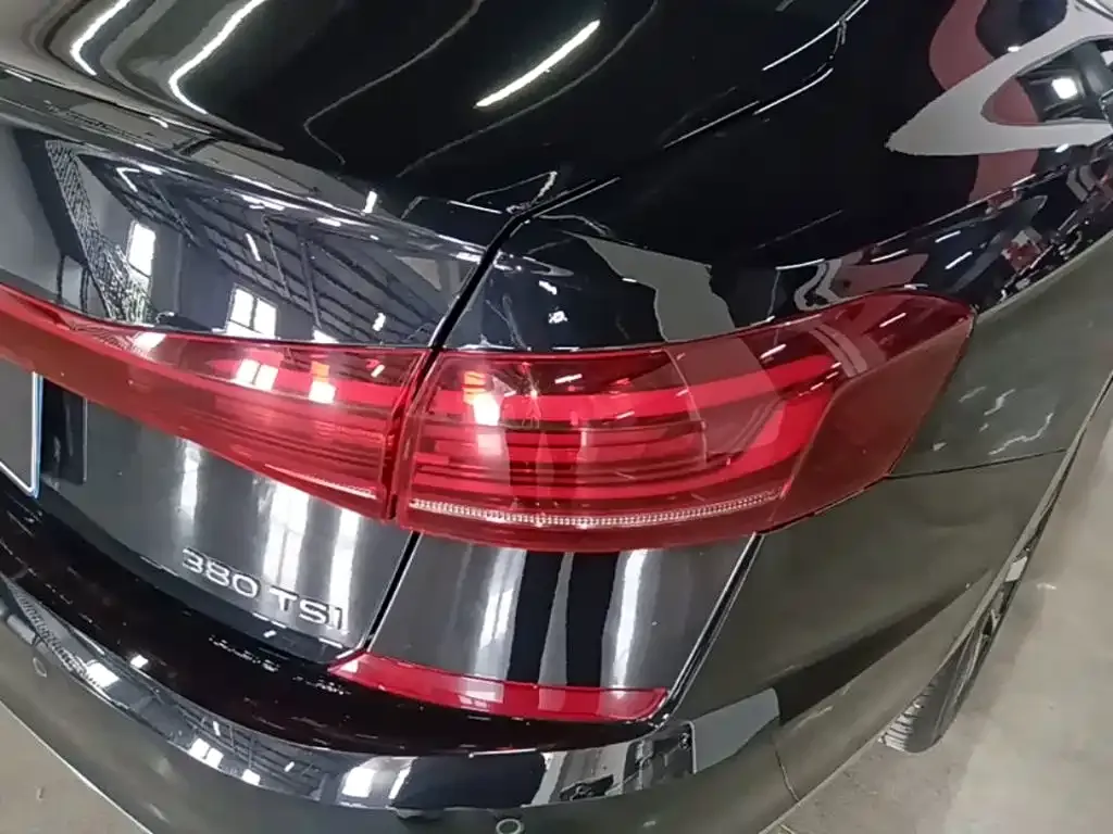 Volkswagen Passat — фото 9