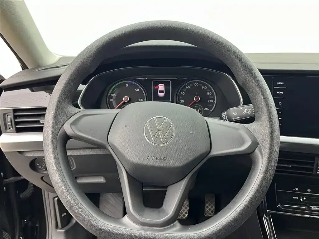 Volkswagen 帕萨特插电混动 — фото 5