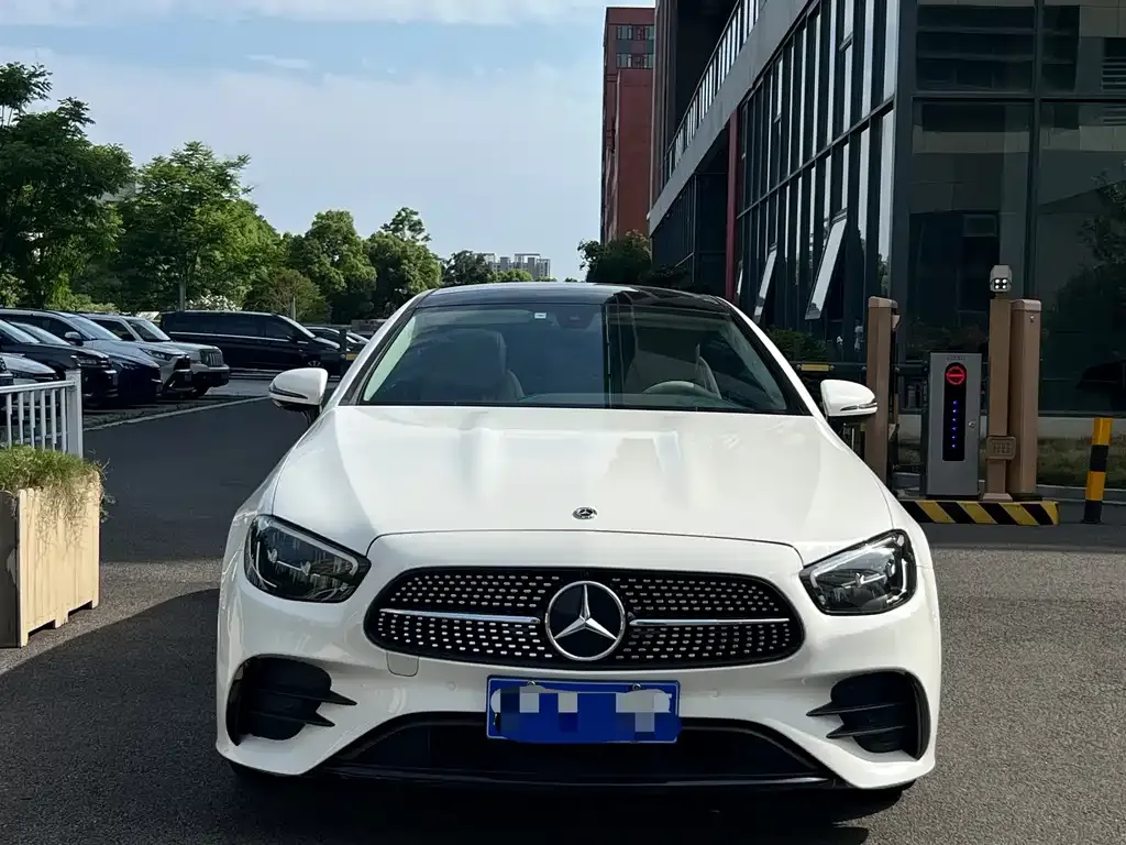 Mercedes-Benz E-Class (Import) 2021 из CN, фото 4