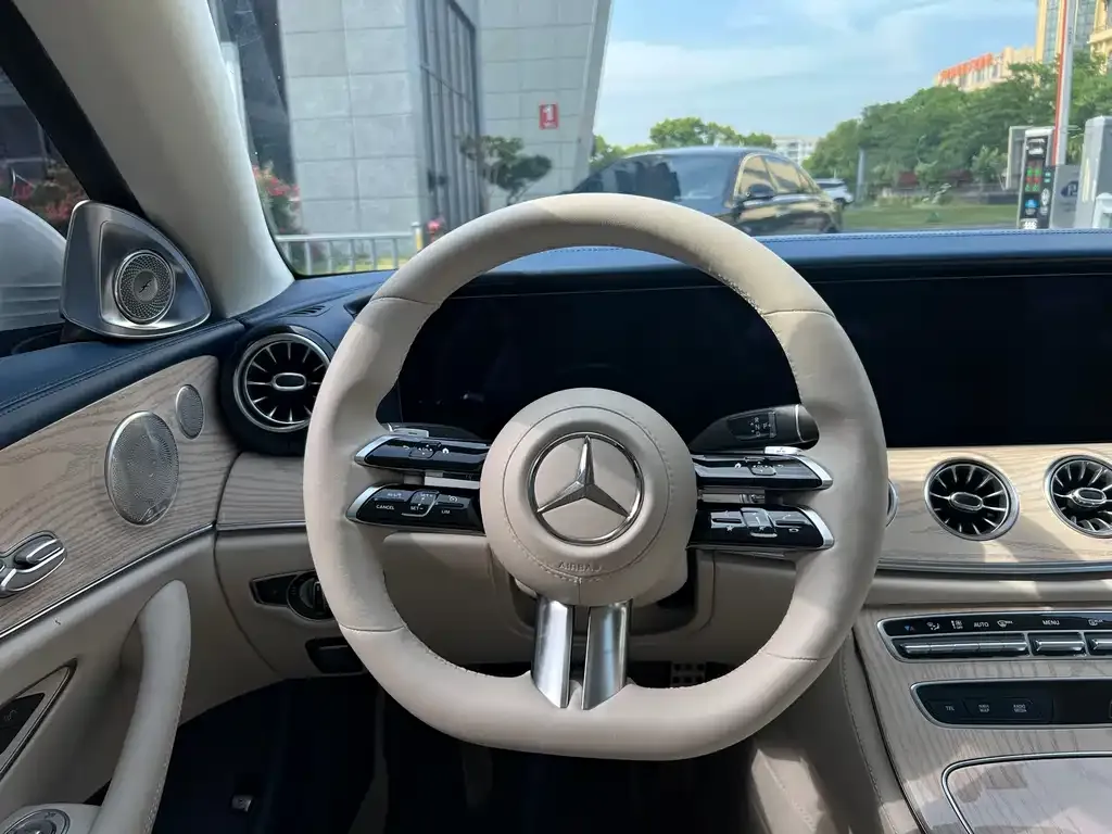 Mercedes-Benz E-Class (Import) 2021 из CN, фото 3