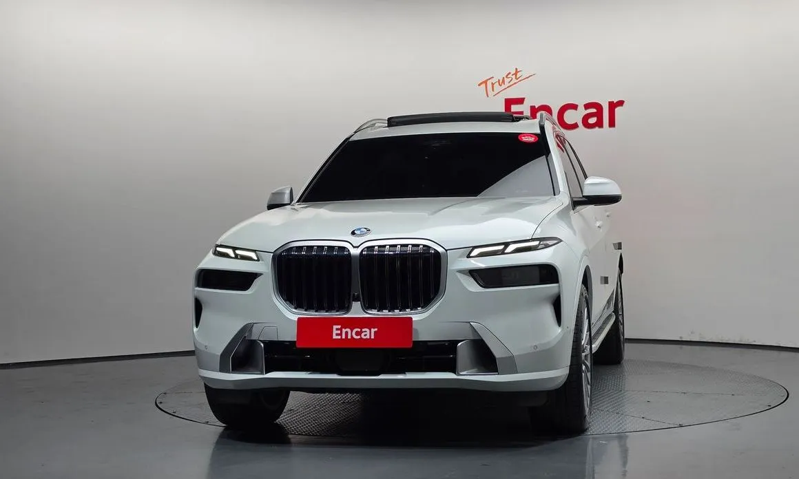 BMW X7 2024 из KR, фото 2