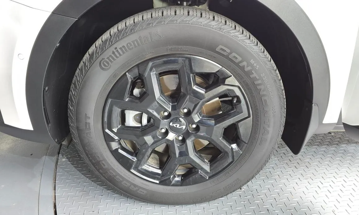 Kia Sorento — фото 4