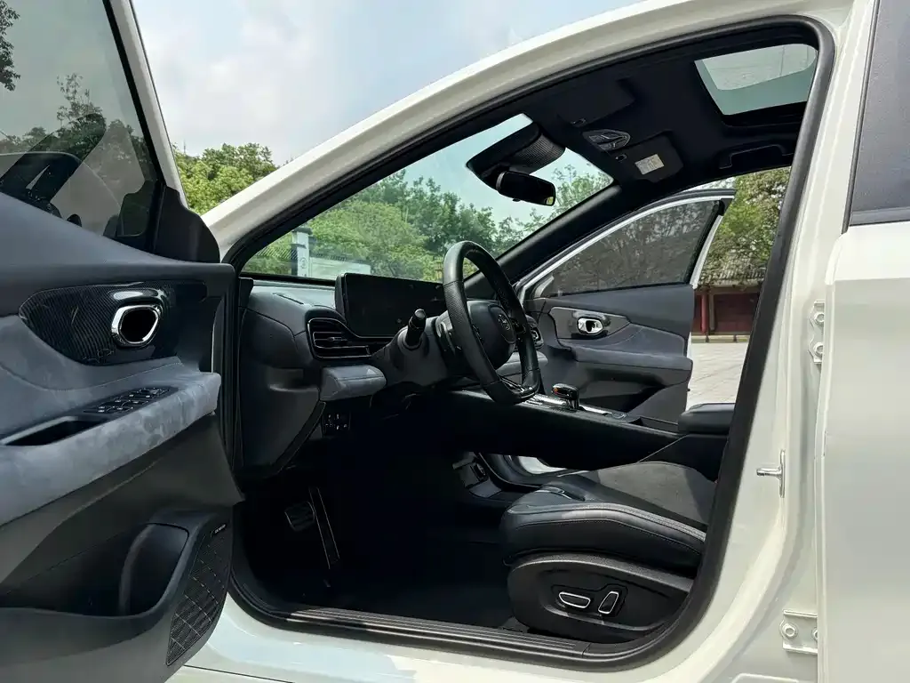 GAC Motor Shadow Leopard 2024 из CN, фото 3