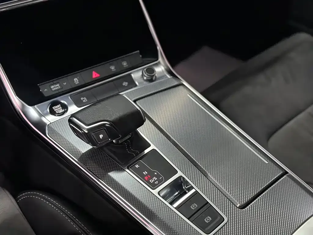 Audi A6L New Energy 2021 из CN, фото 4