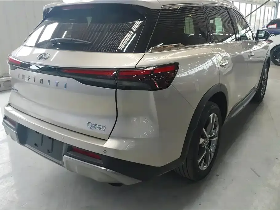 Infiniti QX60 2025 из CN, фото 8