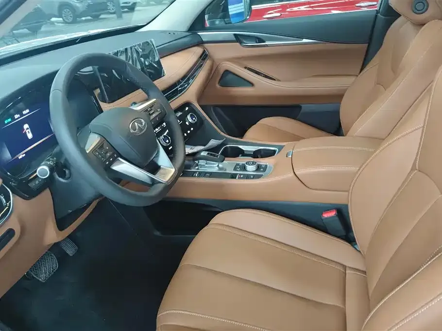 Infiniti QX60 2025 из CN, фото 10