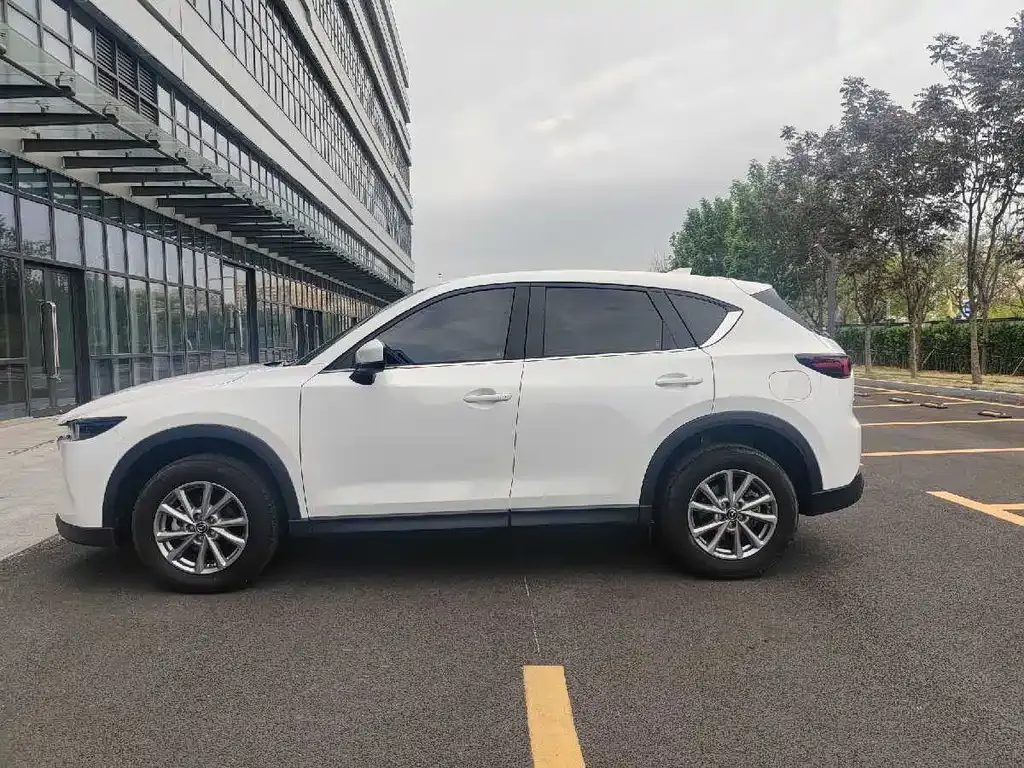 Mazda CX-5 2024 из CN, фото 8