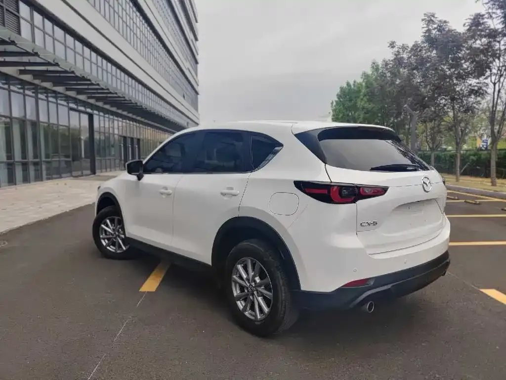 Mazda CX-5 2024 из CN, фото 2