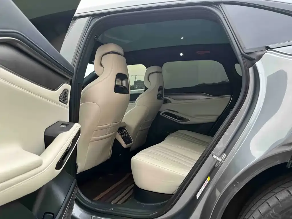 BYD L EV 2024 из CN, фото 3