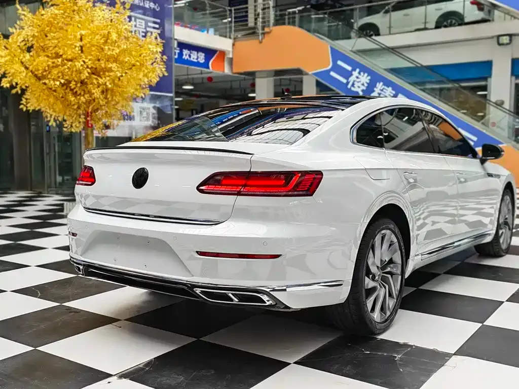 Volkswagen CC — фото 6