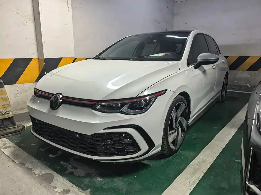 Volkswagen Golf GTI 2023 из CN, фото 8
