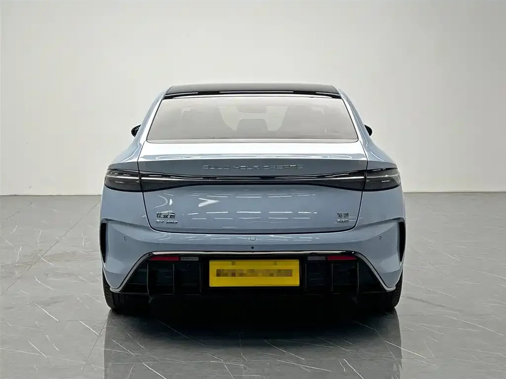 BYD Seal — фото 7
