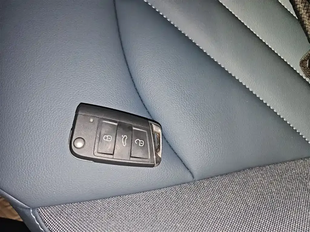 Volkswagen Tharu — фото 10