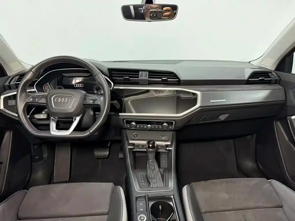 Audi Q3 — фото 2