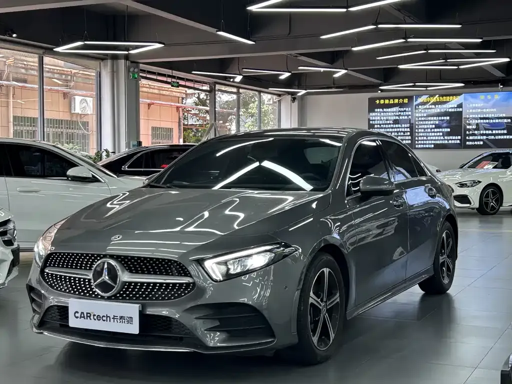 Mercedes-Benz A-Class — фото 1