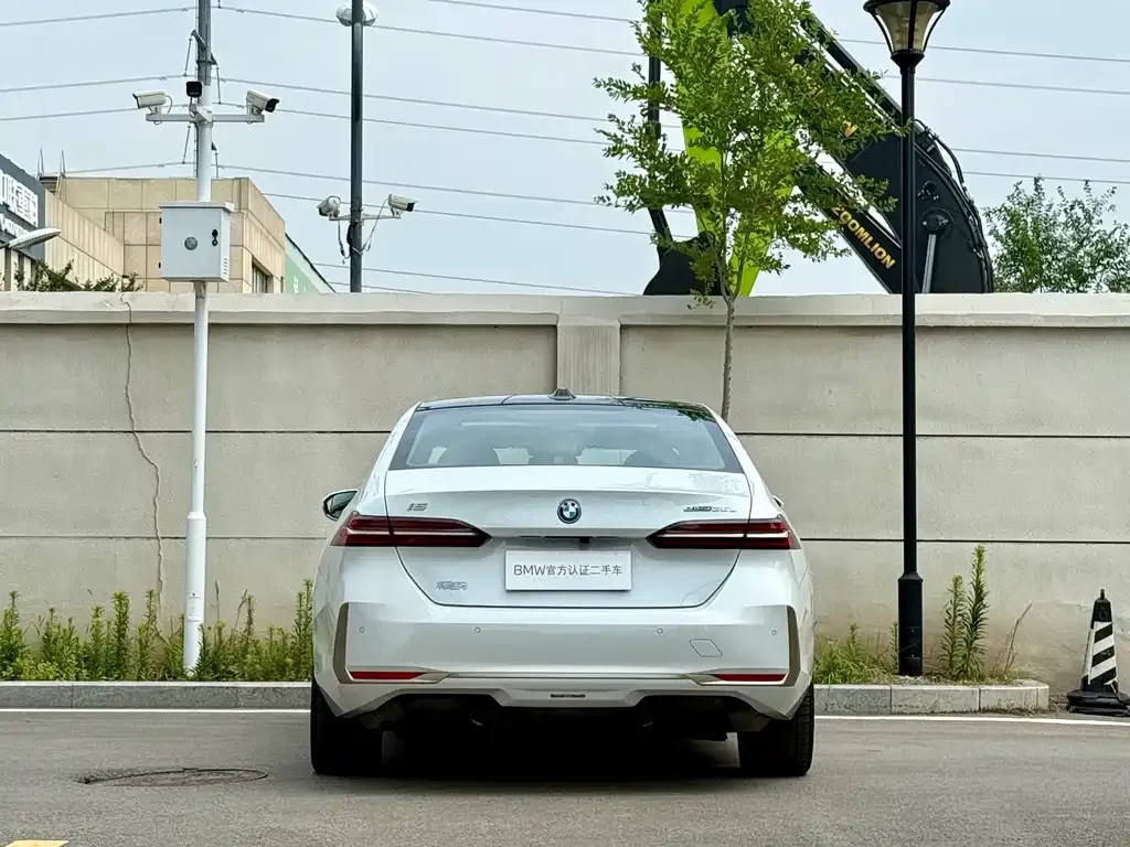BMW i5 2024 из CN, фото 8