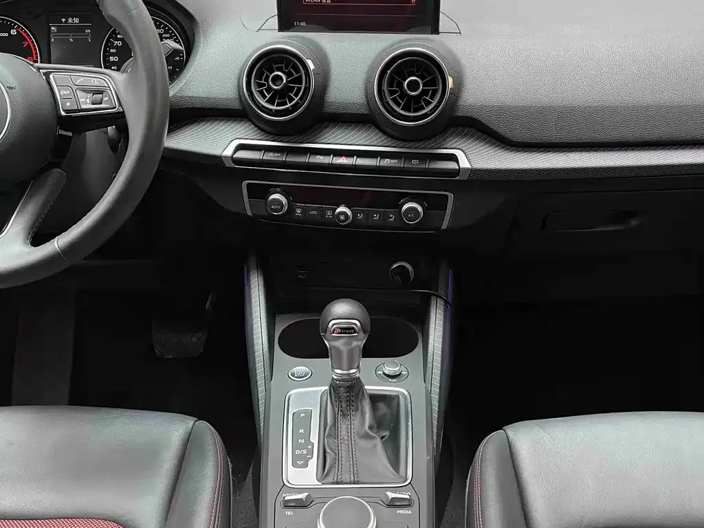 Audi Q2L 2021 из CN, фото 9