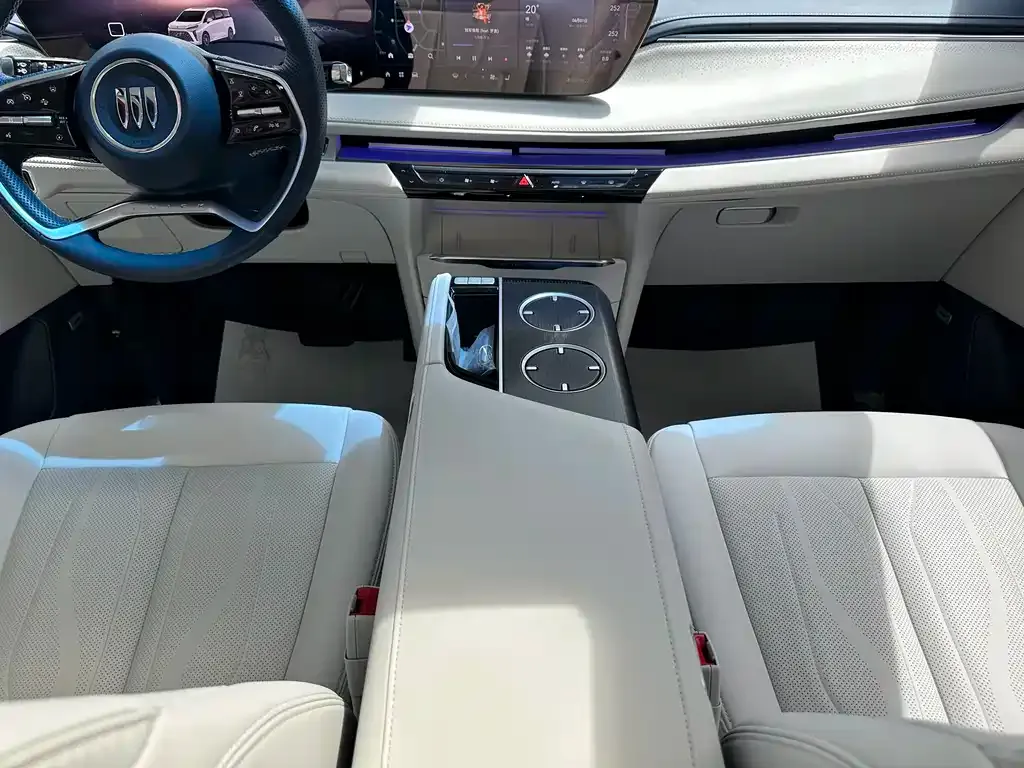Buick GL8 Hybrid — фото 2