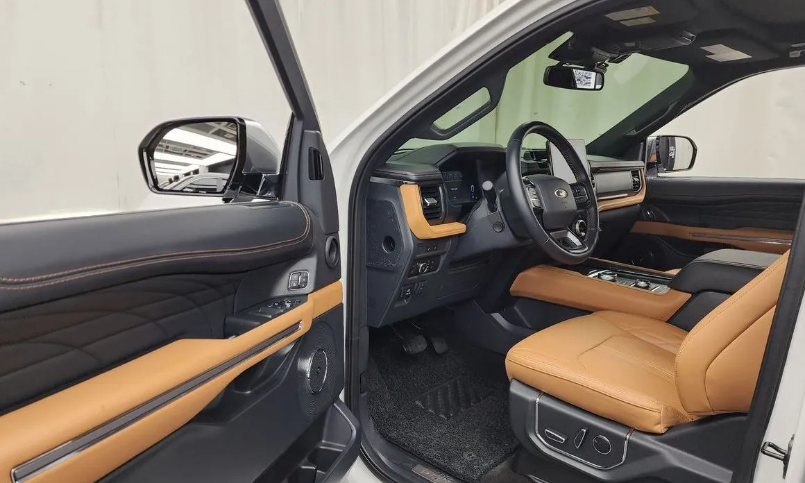 Ford Expedition 2023 из KR, фото 10