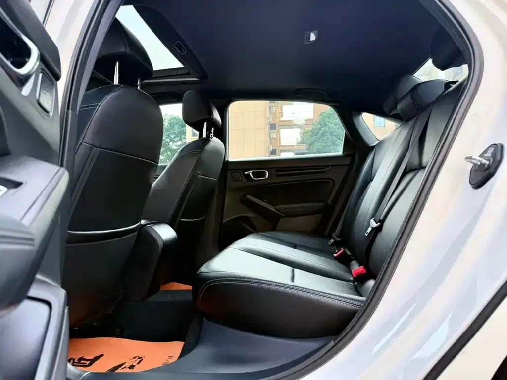 Honda Civic — фото 5