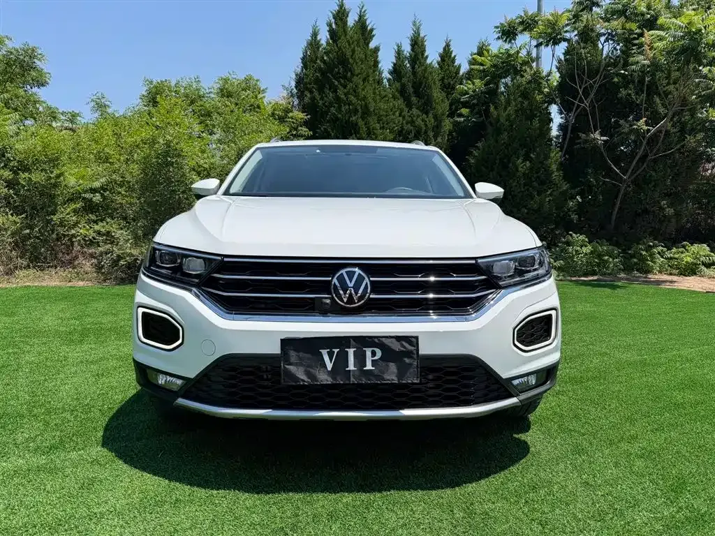 Volkswagen T-Roc — фото 4