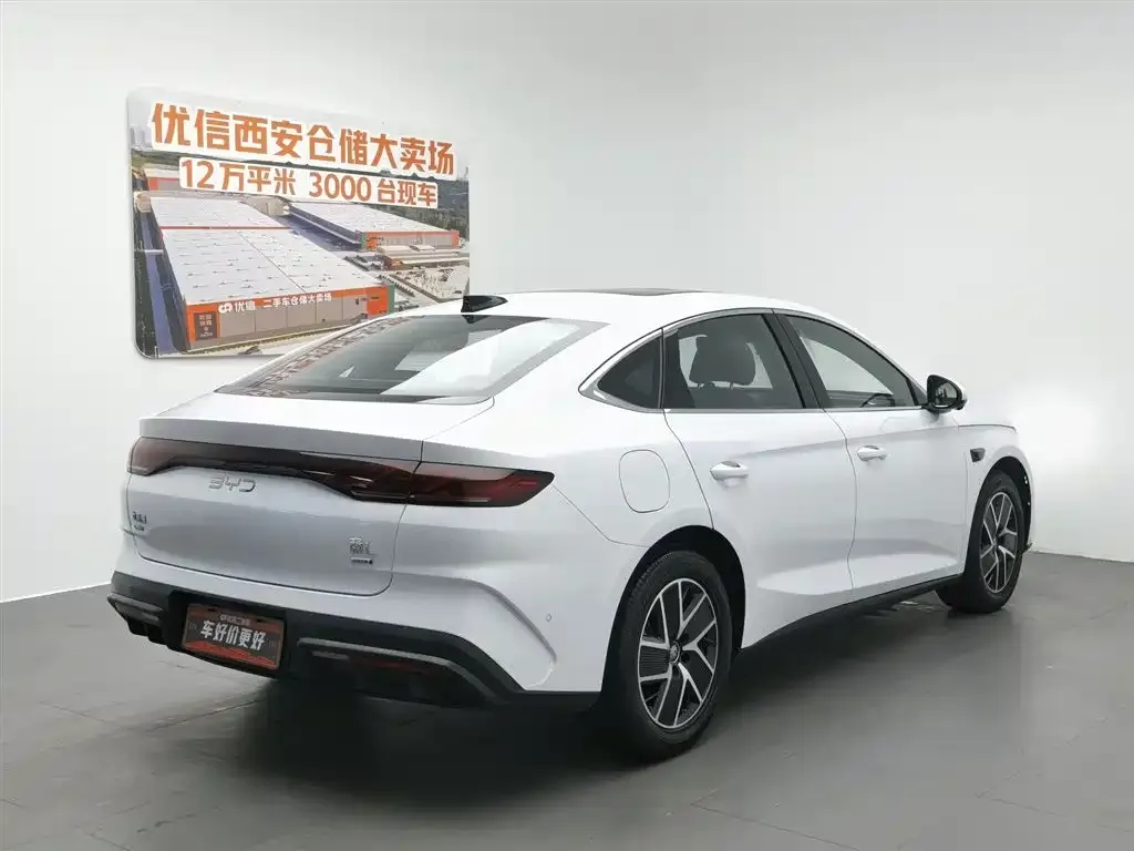 BYD Qin L — фото 9