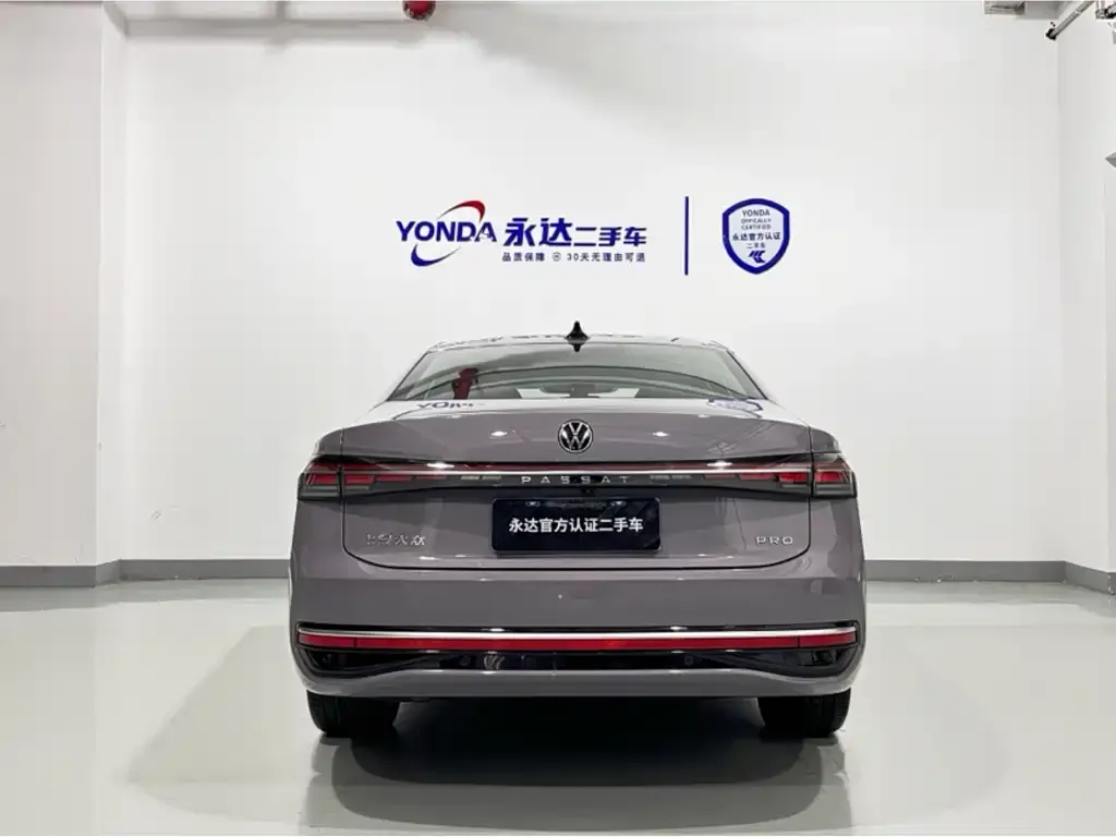 Volkswagen Passat — фото 4