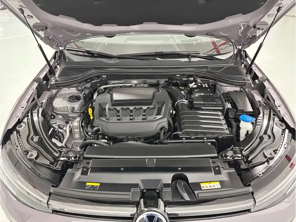 Volkswagen Passat — фото 9