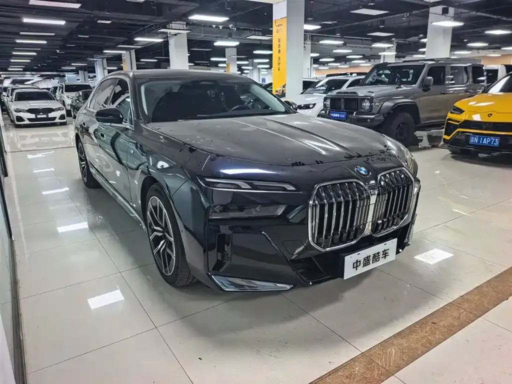 BMW 7 Series 2024 из CN, фото 5