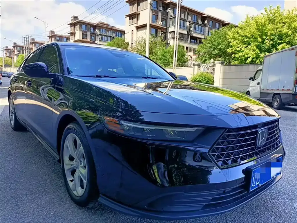 Honda Accord — фото 5