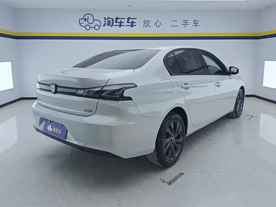Peugeot 408 2025 из CN, фото 3