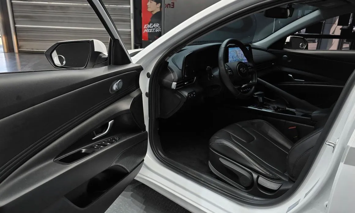 Hyundai AVANTE 2023 из KR, фото 5