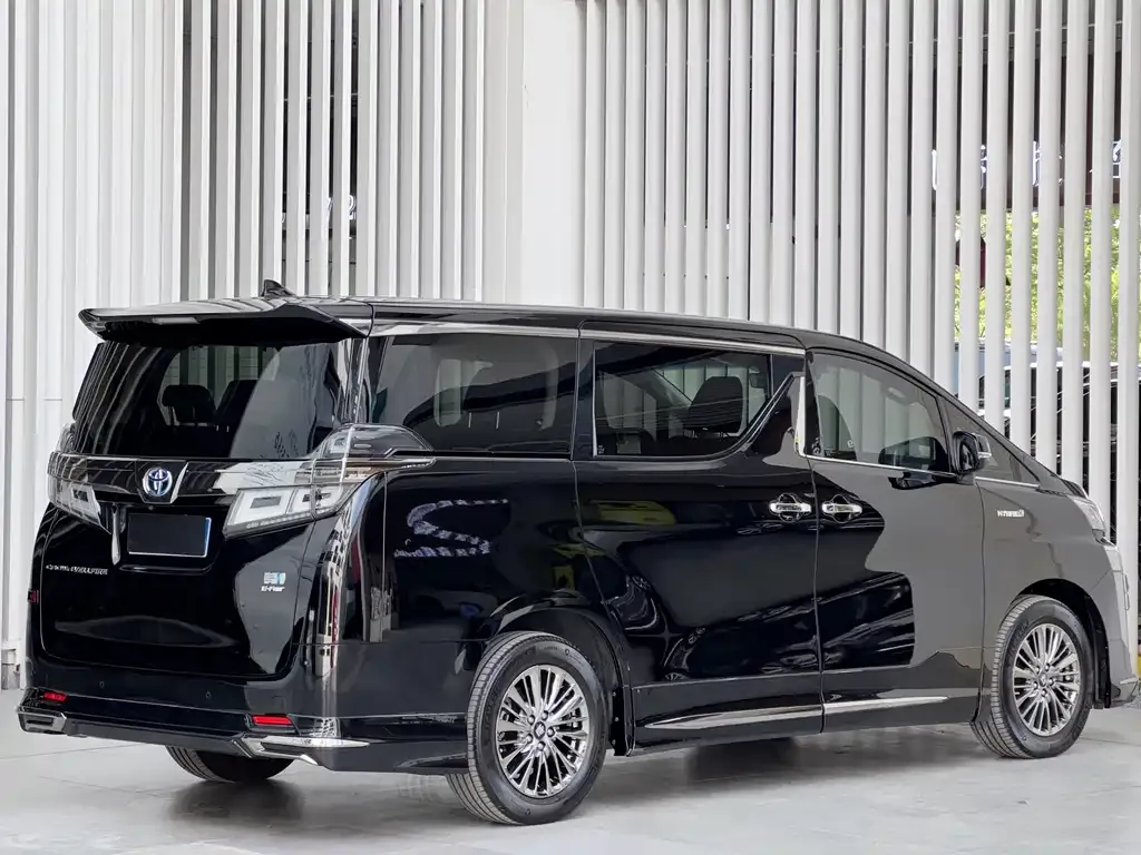 Toyota Vellfire 2022 из CN, фото 5