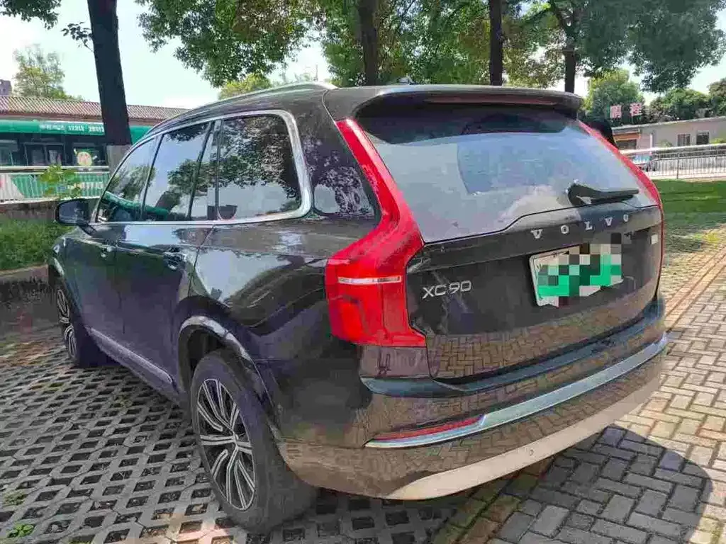 Volvo XC90 PHEV 2023 из CN, фото 6