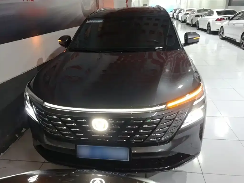 Changan CS75PLUS — фото 9