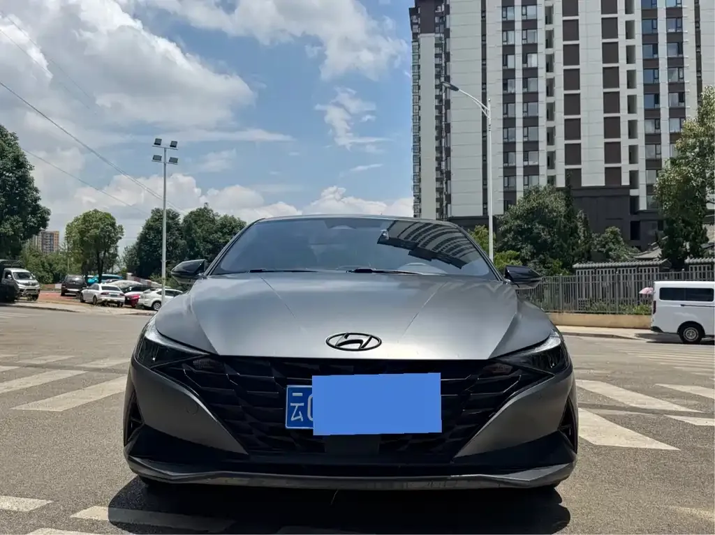 Hyundai Elantra 2022 из CN, фото 5