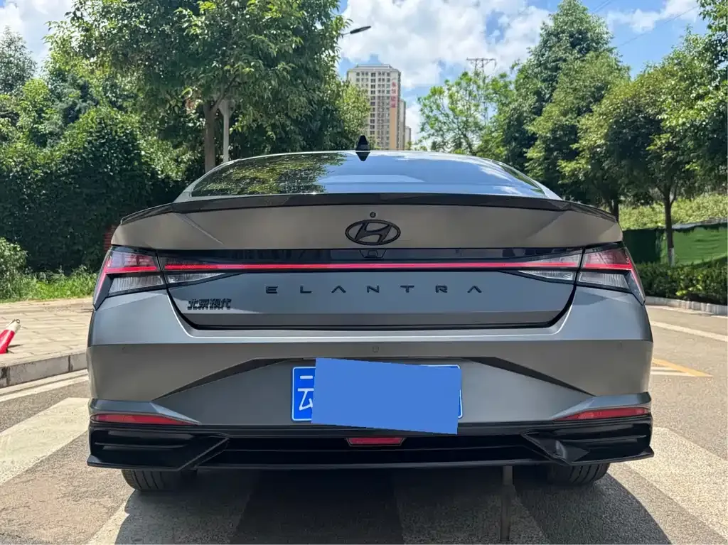 Hyundai Elantra 2022 из CN, фото 8